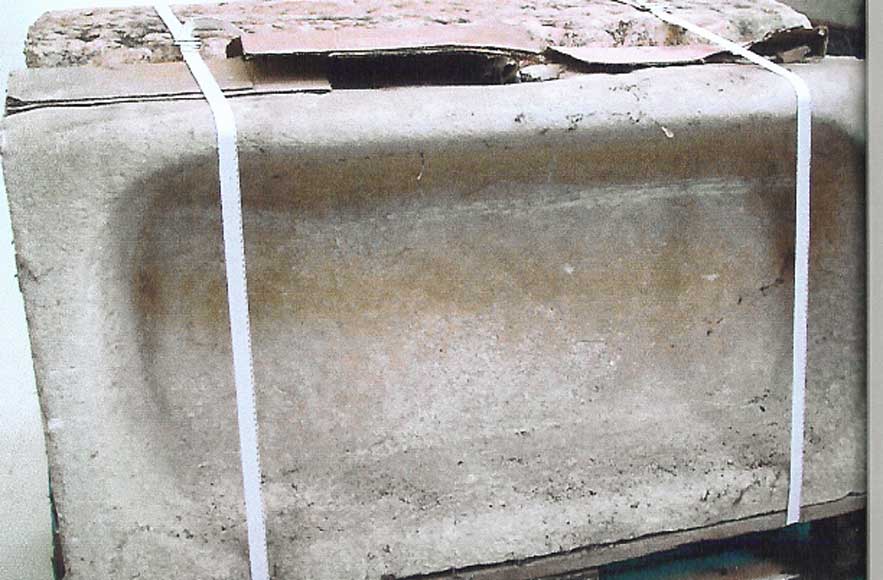 Oval_marble_sink.jpg