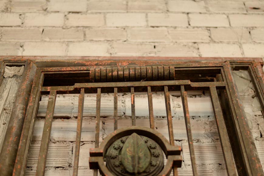 ПУАЛЕРА Жильбер – Пара дверей и перила в стиле Ар-деко, изготовленные из кованого железа и бронзы, 1936 год.-7