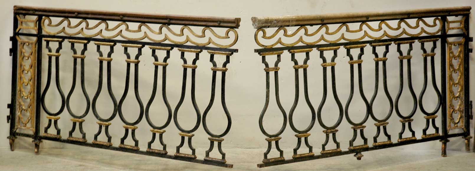 Pair_of_18th_century_gilded_wrought_iron_gates_.jpg