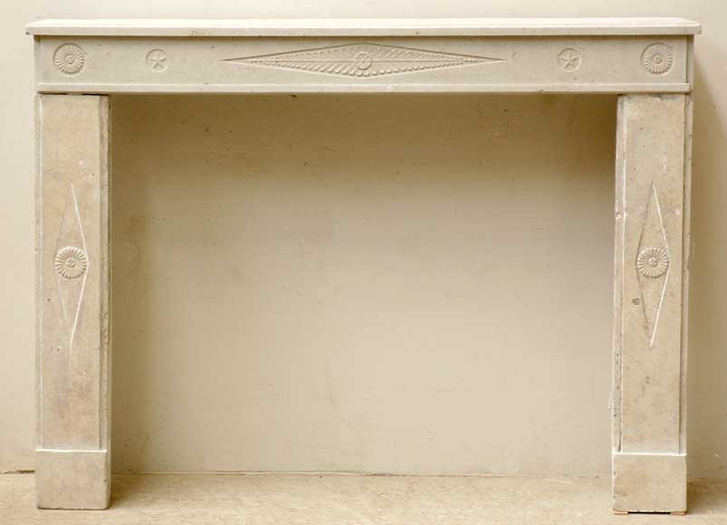 Stone_mantel_from_1840.jpg