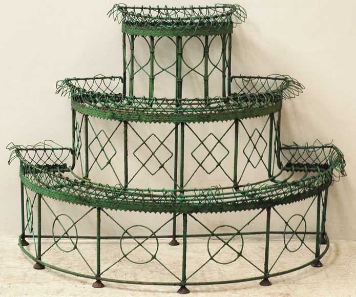 Iron_tiered_plant_stand_.jpg