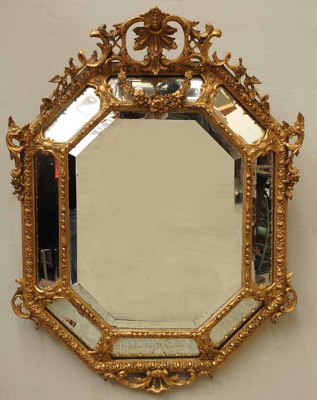 Pareclose_giltwood_Napoleon_III_mirror_.jpg