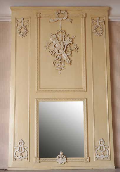 Antique_Louis_XVI_period_Trumeau_mirror_with_musical_symbols.jpg