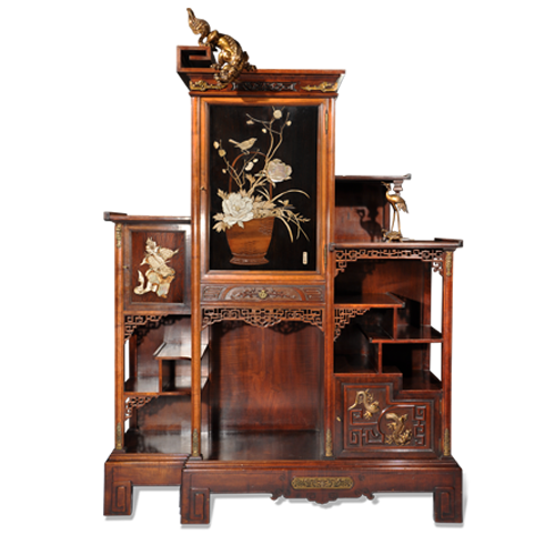 Книжные шкафы, письменные столы, витрины