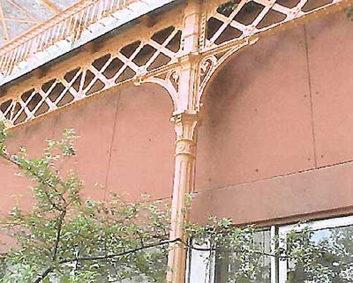 Крытый переход (мостик), ок. 40 метров в длину Крытый переход (мостик), ок. 40 метров в длину-8