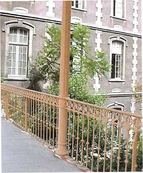 Крытый переход (мостик), ок. 40 метров в длину Крытый переход (мостик), ок. 40 метров в длину-9