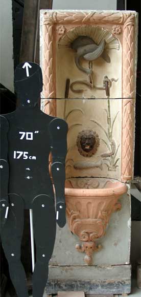 Провансальский фонтан из крашеного камня. Провансальский фонтан из крашеного камня.-6