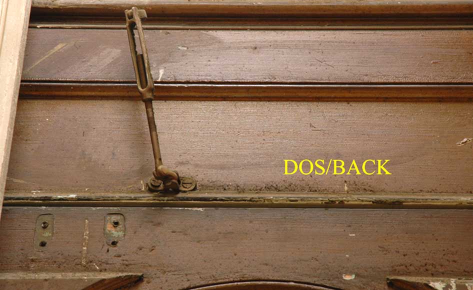 Двустворчатая дверь 19го века. Двустворчатая дверь 19го века.-10