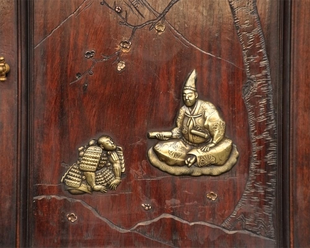 Габриель ВИАРДО,  Японский шкаф-кабинет « Цирковые игры». Габриель ВИАРДО,  Японский шкаф-кабинет « Цирковые игры».-4