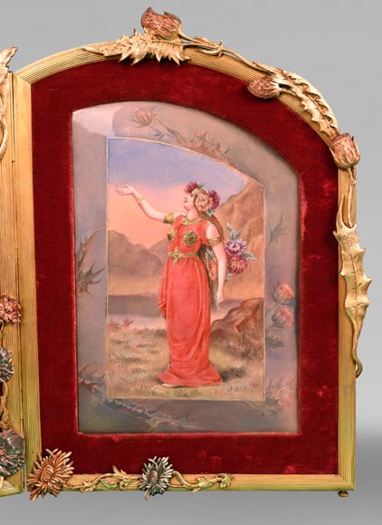 DORVAL, émailleur - Triptyque émaillé aux femmes à fleurs de chrysanthème DORVAL, émailleur - Triptyque émaillé aux femmes à fleurs de chrysanthème-6