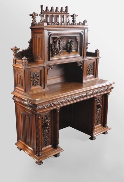 Виктор ЭМОН, скульптор – «Эсмеральда», бюро в Неоготическом стиле из скульптурного орехового дерева.  Виктор ЭМОН, скульптор – «Эсмеральда», бюро в Неоготическом стиле из скульптурного орехового дерева. -1