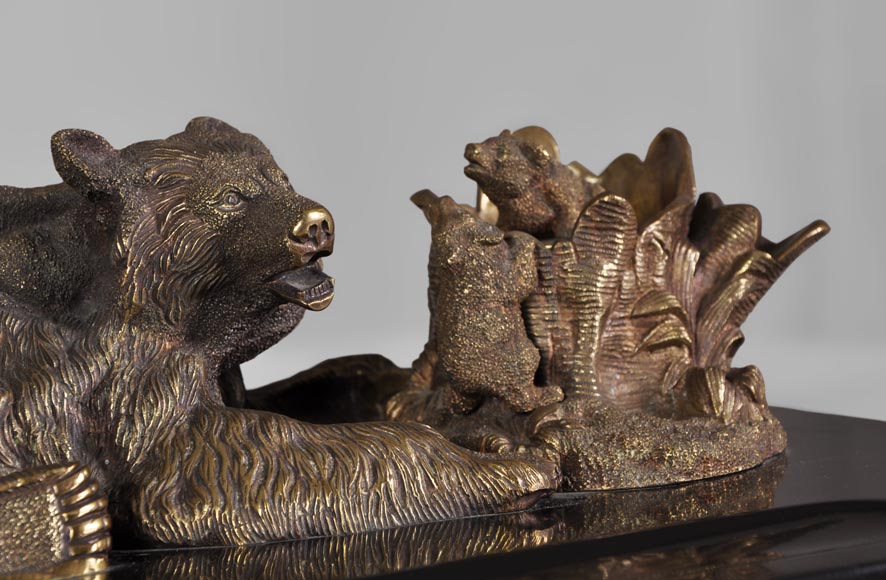 Николай Иванович Либерих (модель) для литейной мастерской Верфеля в Санкт-Петербурге – Набор настольных принадлежностей из бронзы и черного мрамора, украшенный медведями. Николай Иванович Либерих (модель) для литейной мастерской Верфеля в Санкт-Петербурге – Набор настольных принадлежностей из бронзы и черного мрамора, украшенный медведями.-2