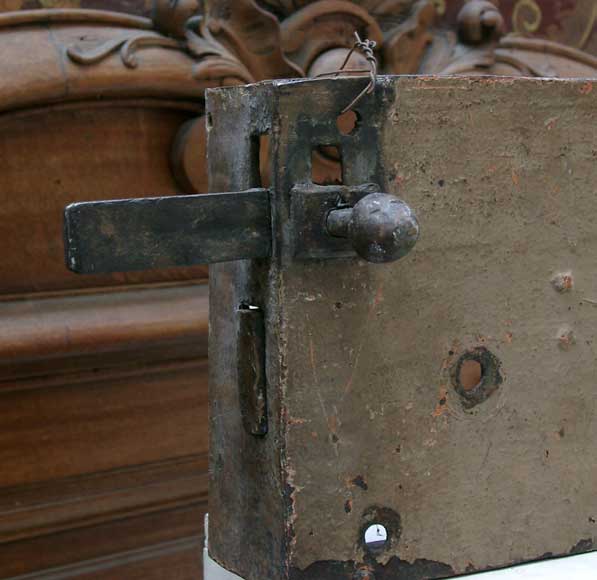 Замок эпохи 18 века Замок эпохи 18 века-3