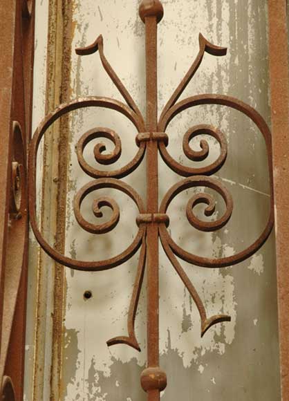 Старинные кованые ворота. Старинные кованые ворота.-13