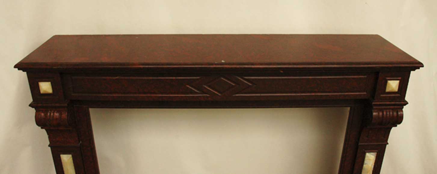 Камин из красного мрамора гриот и вставками из оникса. Камин из красного мрамора гриот и вставками из оникса.-3