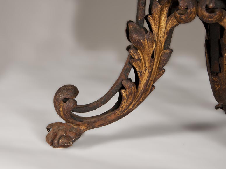 Жаровня эпохи Людовика XV из позолоченной кованой стали. Жаровня эпохи Людовика XV из позолоченной кованой стали.-6