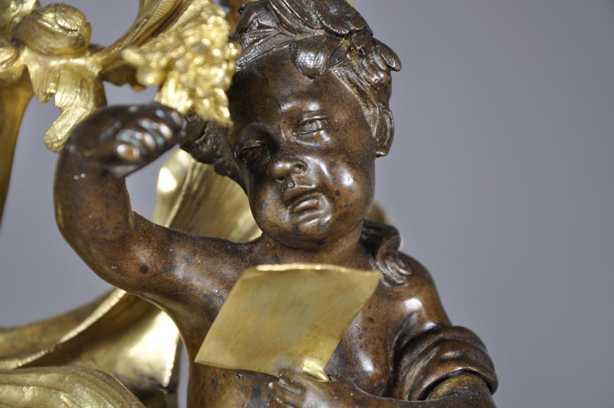 Красивая пара старинных дровниц эпохи Людовика XV, украшенных аллегориями Лета, изготовленных из позолоченной бронзы и бронзы с коричневой патиной. Красивая пара старинных дровниц эпохи Людовика XV, украшенных аллегориями Лета, изготовленных из позолоченной бронзы и бронзы с коричневой патиной.-6