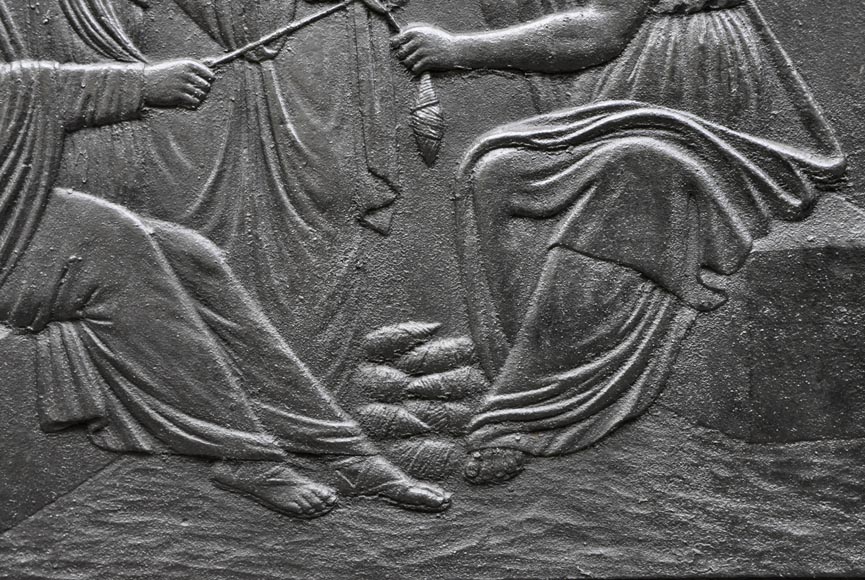 «Парки», старинная каминная плита. «Парки», старинная каминная плита.-5