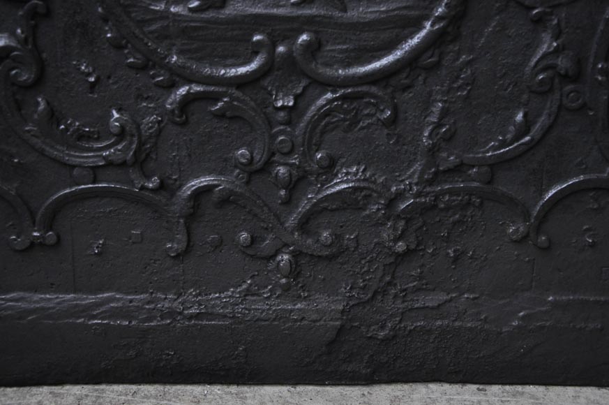 «Охотники», каминная плита 18 века. «Охотники», каминная плита 18 века.-1