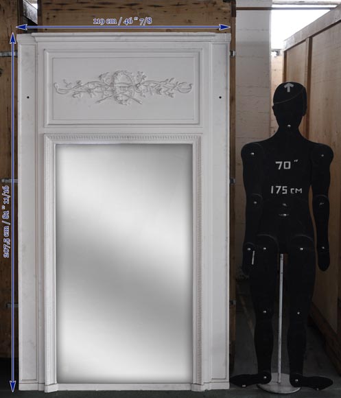 Белое трюмо в стиле Людовика XVI, украшенное луком. Белое трюмо в стиле Людовика XVI, украшенное луком.-5