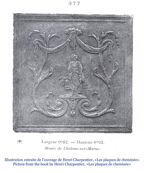 Старинная каминная плита, украшенная крестьянкой. Старинная каминная плита, украшенная крестьянкой.-5