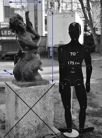 «Наяд», фонтан 19 века, выполненный из чугуна с зеленой патиной.  «Наяд», фонтан 19 века, выполненный из чугуна с зеленой патиной. -8