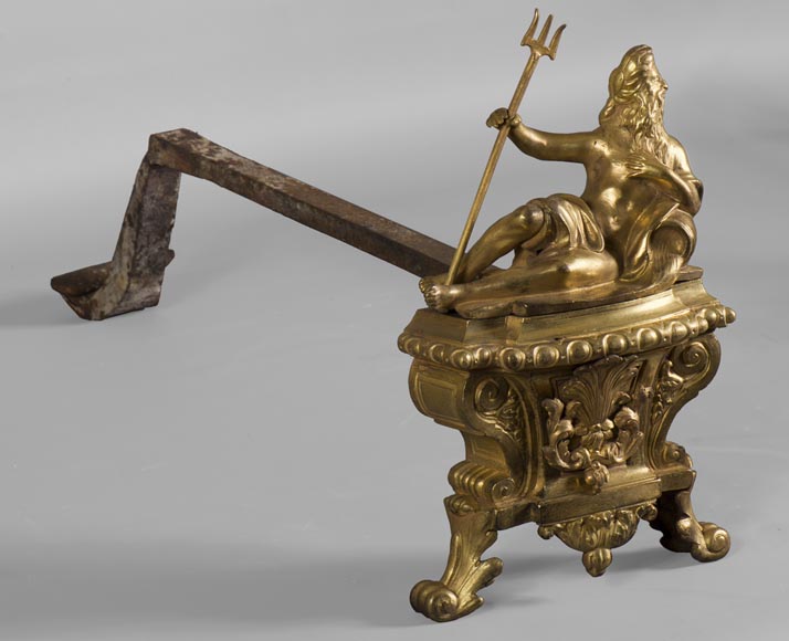 «Две реки», пара старинных дровниц из позолоченной бронзы. «Две реки», пара старинных дровниц из позолоченной бронзы.-1