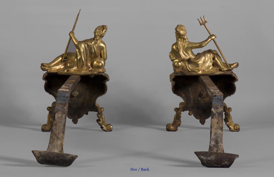 «Две реки», пара старинных дровниц из позолоченной бронзы. «Две реки», пара старинных дровниц из позолоченной бронзы.-7
