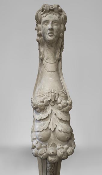 Пара кариатид 18 века, изготовленных из скульптурного и крашеного дерева. Пара кариатид 18 века, изготовленных из скульптурного и крашеного дерева.-1