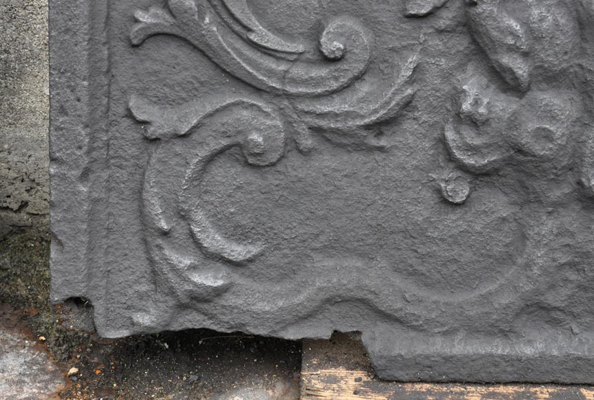 «Молния Зевса», старинная каминная плита. «Молния Зевса», старинная каминная плита.-4