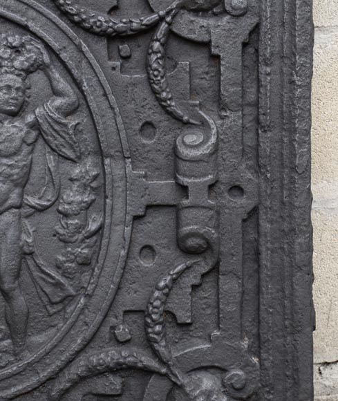 Сцена коронации, старинная каминная плита 17 века. Сцена коронации, старинная каминная плита 17 века.-4