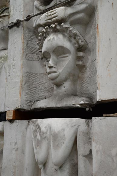 Ансамбль монументальных декоративных элементов в этническом стиле, изготовленных из гипса, 20 век. Ансамбль монументальных декоративных элементов в этническом стиле, изготовленных из гипса, 20 век.-5