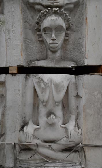 Ансамбль монументальных декоративных элементов в этническом стиле, изготовленных из гипса, 20 век. Ансамбль монументальных декоративных элементов в этническом стиле, изготовленных из гипса, 20 век.-11