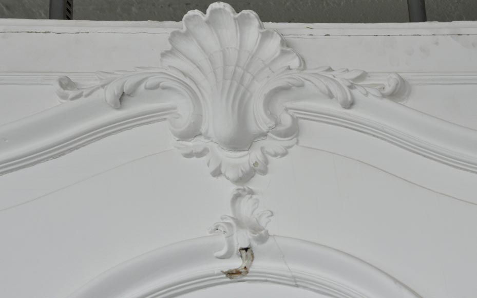 Большое старинное трюмо в стиле эпохи Регентства, украшенное Амурчиками, играющими в зарослях винограда. Большое старинное трюмо в стиле эпохи Регентства, украшенное Амурчиками, играющими в зарослях винограда.-4