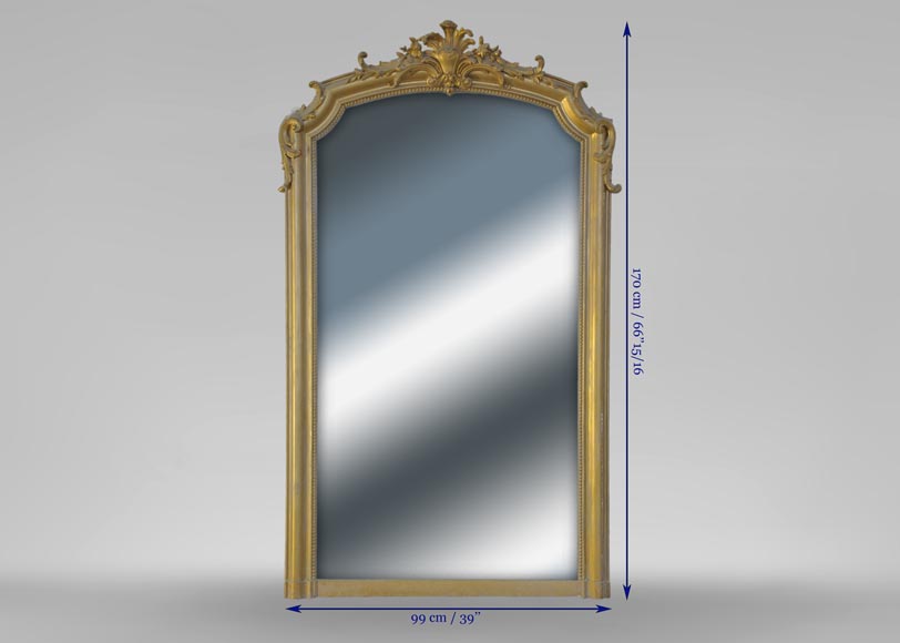 Маленькое старинное крашеное трюмо в стиле Людовика XV, украшенное орнаментом жемчужин. Маленькое старинное крашеное трюмо в стиле Людовика XV, украшенное орнаментом жемчужин.-5