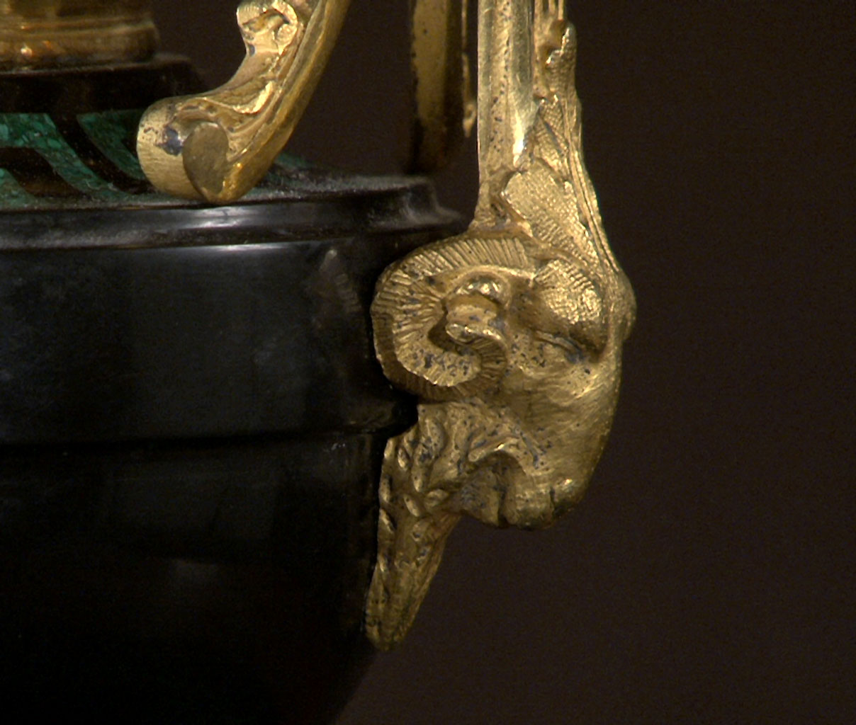 Мэзон ТААН, Чернильница из малахита и мрамора. Мэзон ТААН, Чернильница из малахита и мрамора.-2