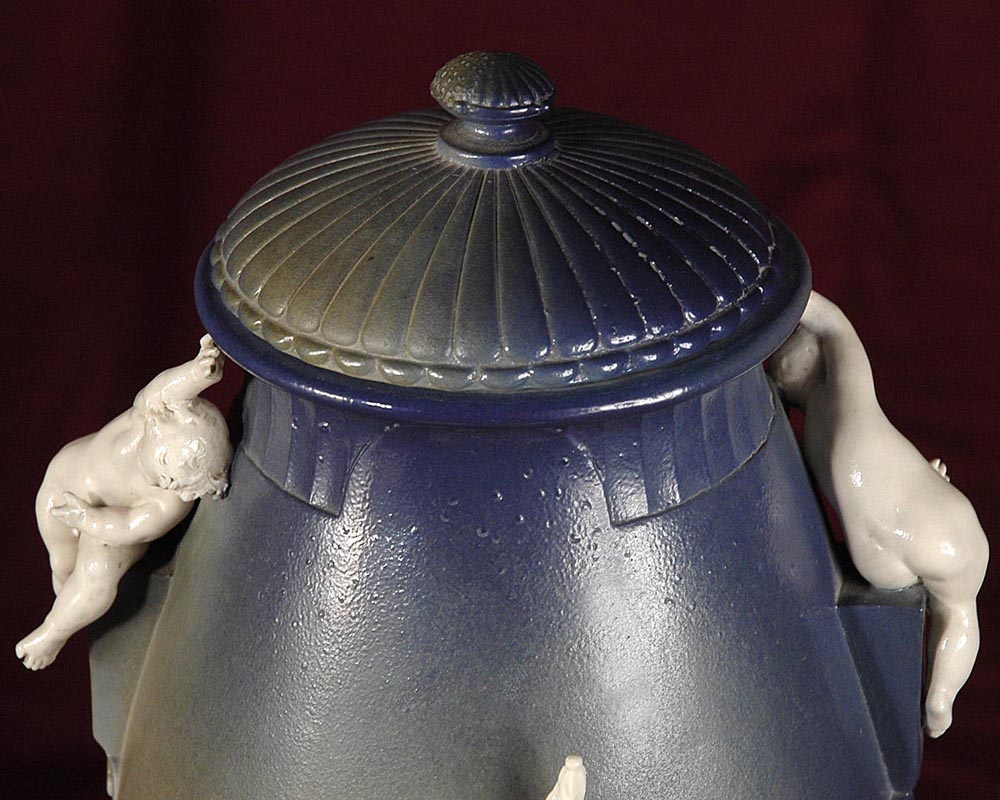 Луи-Робер КАРРЬЕР-БЕЛЛЕЗ, Фаянс мастерских Шуази-ле-Руа,  « Геракл и Омфала» (1898) Луи-Робер КАРРЬЕР-БЕЛЛЕЗ, Фаянс мастерских Шуази-ле-Руа,  « Геракл и Омфала» (1898)-5