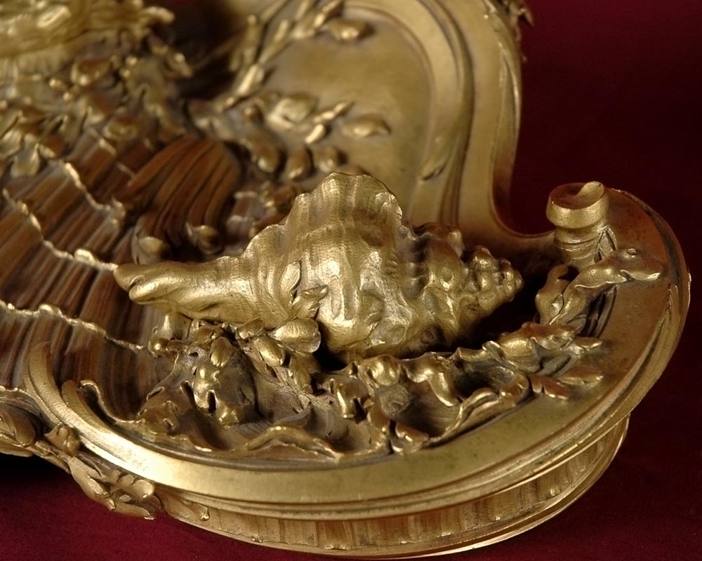 Франсуа ЛИНК (1855-1946) и Леон МЕССАЖЕ (1842-1901) (приписано работе) – «Море», Чернильница из позолоченной бронзы. Франсуа ЛИНК (1855-1946) и Леон МЕССАЖЕ (1842-1901) (приписано работе) – «Море», Чернильница из позолоченной бронзы.-2