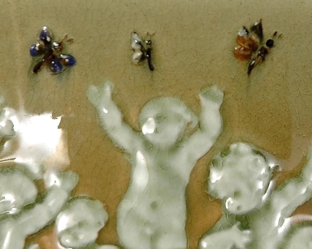 ЛУИ РОБЕРТ КАРРЬЕР-БЕЛЛЕЗ, ФАЯНСОВЫЕ МАСТЕРСКИЕ ШУАЗИ-ЛЕ-РУА, « Дети и бабочки » ЛУИ РОБЕРТ КАРРЬЕР-БЕЛЛЕЗ, ФАЯНСОВЫЕ МАСТЕРСКИЕ ШУАЗИ-ЛЕ-РУА, « Дети и бабочки » -2