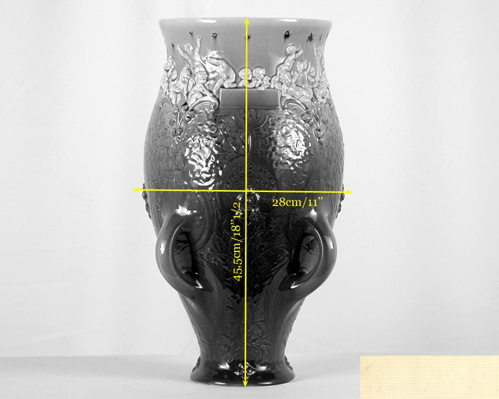 ЛУИ РОБЕРТ КАРРЬЕР-БЕЛЛЕЗ, ФАЯНСОВЫЕ МАСТЕРСКИЕ ШУАЗИ-ЛЕ-РУА, « Дети и бабочки » ЛУИ РОБЕРТ КАРРЬЕР-БЕЛЛЕЗ, ФАЯНСОВЫЕ МАСТЕРСКИЕ ШУАЗИ-ЛЕ-РУА, « Дети и бабочки » -4