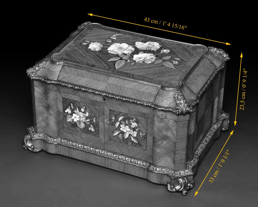 Мастерская Таан и Жюльен-Николя Ривар (1802-1867) - Шкатулка для парфюмерии, украшенная маркетри из фарфора Мастерская Таан и Жюльен-Николя Ривар (1802-1867) - Шкатулка для парфюмерии, украшенная маркетри из фарфора-4