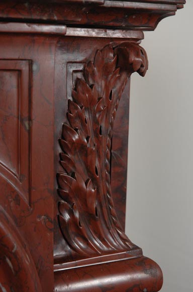 Камин 19го века из красного крапчатого мрамора. Камин 19го века из красного крапчатого мрамора.-5