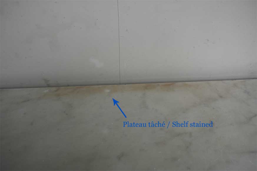 Камин в стиле Людовика XV, изготовленный из каррарского мрамора в 19м веке. Камин в стиле Людовика XV, изготовленный из каррарского мрамора в 19м веке.-8