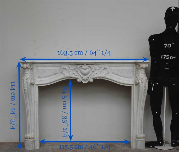 Камин в стиле Людовика XV, изготовленный из каррарского мрамора в 19м веке. Камин в стиле Людовика XV, изготовленный из каррарского мрамора в 19м веке.-10