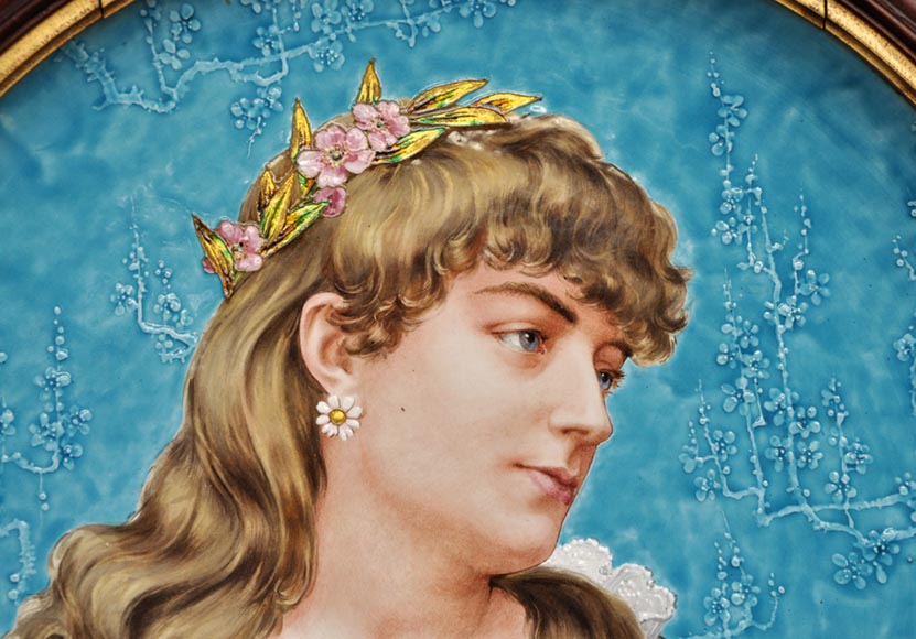 A. Tебарк - Пара женских портретов из эмалированного фаянса A. Tебарк - Пара женских портретов из эмалированного фаянса-3