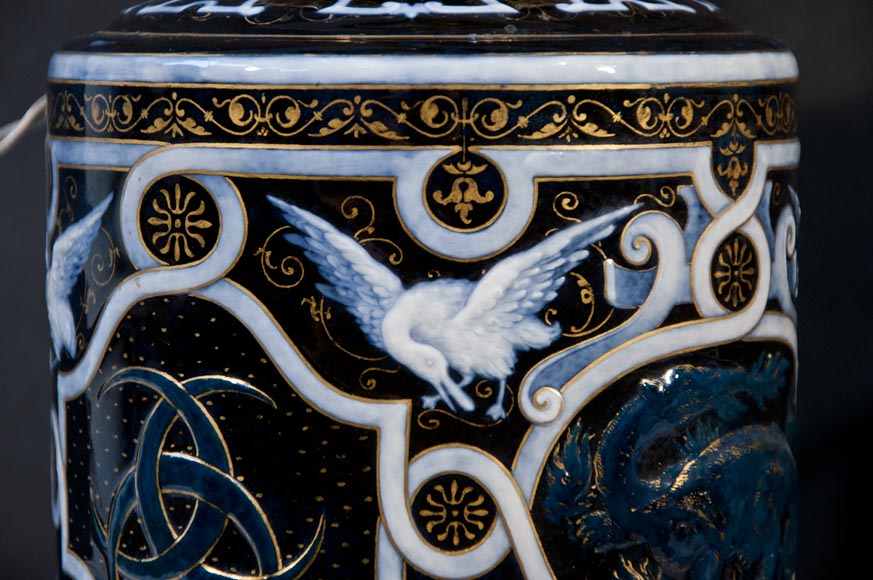 Эдуард ДАММУС – Пара ламп в стиле Нео-Ренессанс, датированных 1885 годом. Эдуард ДАММУС – Пара ламп в стиле Нео-Ренессанс, датированных 1885 годом.-3