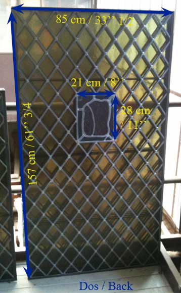 Четыре элемента витража, декорированные ангелами в серых тонах. Четыре элемента витража, декорированные ангелами в серых тонах.-4