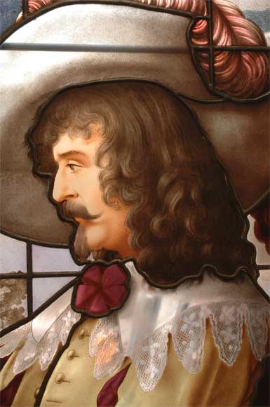 Витраж с мушкетёром, подписанный «Биттерлен Париж 1883» («Bitterlin Paris 1883»). Витраж с мушкетёром, подписанный «Биттерлен Париж 1883» («Bitterlin Paris 1883»).-1