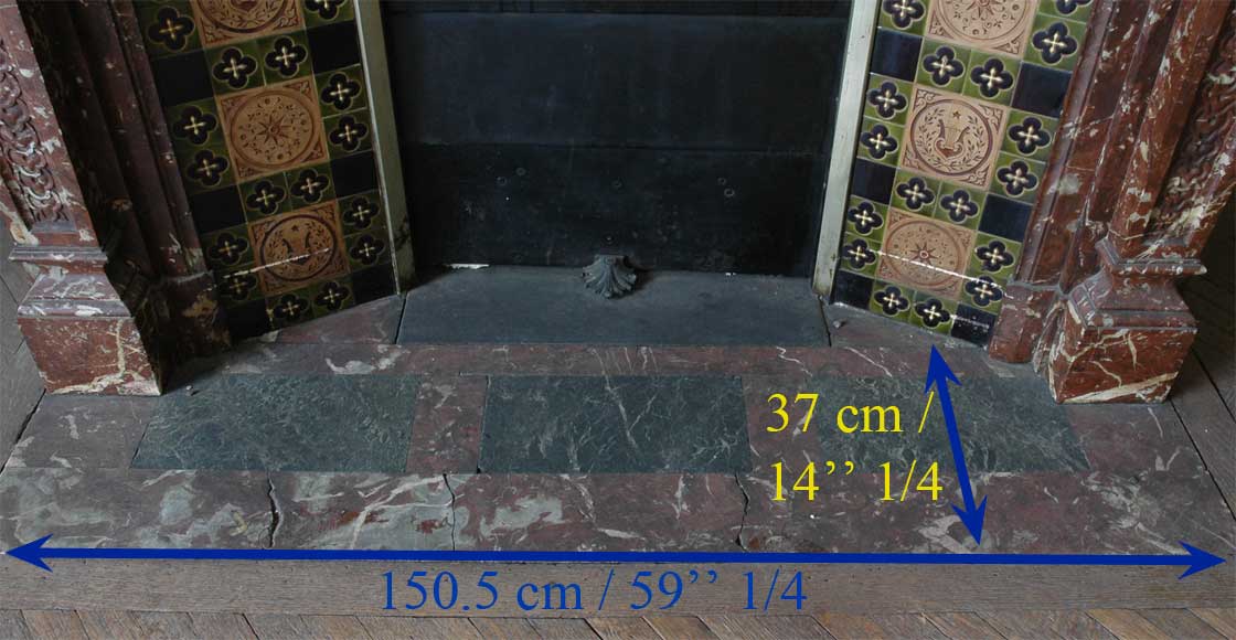 Старинный камин в стиле Наполеона III, изготовленный из красного северного мрамора. Старинный камин в стиле Наполеона III, изготовленный из красного северного мрамора.-8