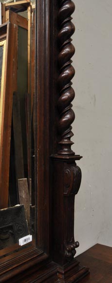 Большой дубовый камин в стиле Людовика XIII с трюмо. Большой дубовый камин в стиле Людовика XIII с трюмо.-7